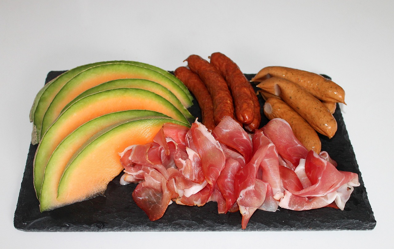 高級ハムとソーセージの詰め合わせでおすすめのおつまみは父の日にぴったり？